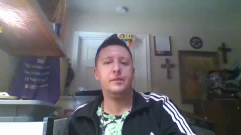 Snapshot of trillnonymau5 chatting on February 26, 2:03 pm trillnonymau5 online show from February 26, 2:03 pm