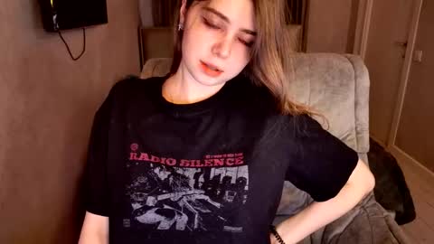 tripleprinces online show from February 1, 2:26 pm