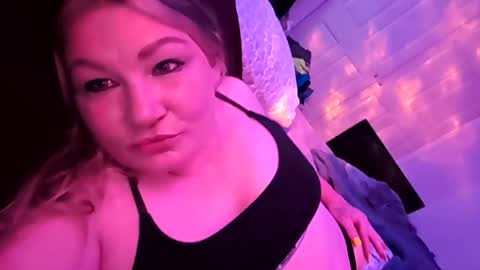 Trippsgotlips online show from May 8, 8:52 am