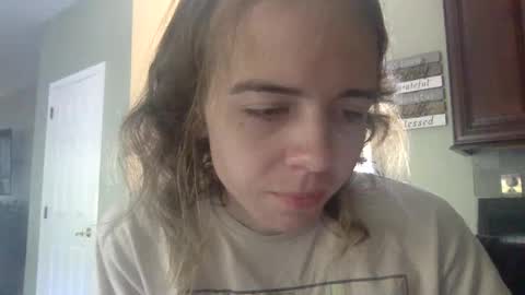 Snapshot of trippybb222 chatting on October 1, 6:03 pm trippybb222 online show from October 1, 6:03 pm