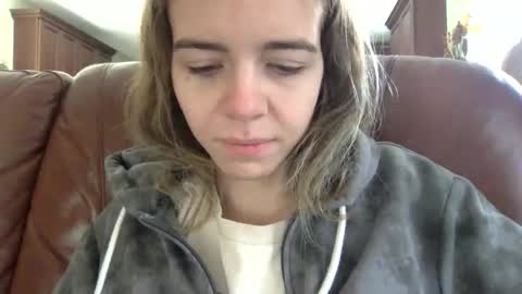 Snapshot of trippybb222 chatting on November 7, 3:56 pm trippybb222 online show from November 7, 3:56 pm