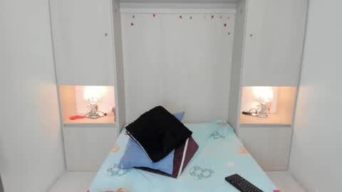 TRISHA online show from January 8, 8:05 am