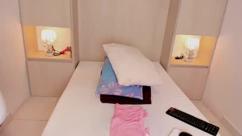 TRISHA online show from January 18, 4:05 am