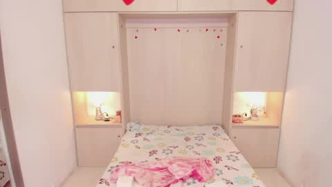 TRISHA online show from March 29, 4:23 am