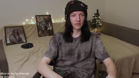 Max  online show from January 5, 6:00 pm