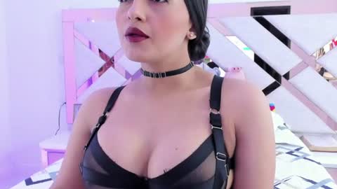 Trissha online show from July 9, 2:43 pm