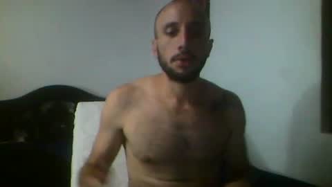 Snapshot of tristan_drumm chatting on October 12, 5:17 am tristan online show from October 12, 5:17 am