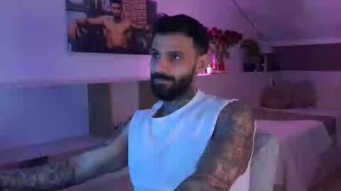 Snapshot of tristangreyaura chatting on February 20, 7:54 am Trystan Grey online show from February 20, 7:54 am