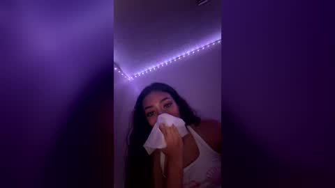 Snapshot of tristianmarie chatting on June 21, 3:20 am tristianmarie online show from June 21, 3:20 am