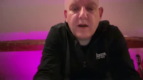 Snapshot of tritonspace chatting on October 1, 12:49 am Triton online show from October 1, 12:49 am