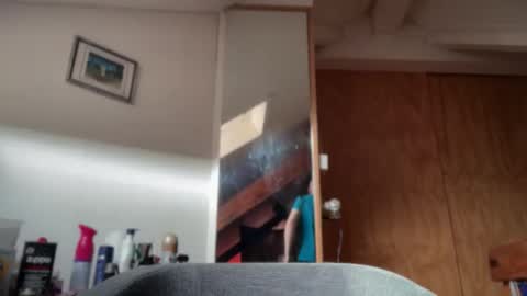 Snapshot of tritonspace chatting on October 4, 8:23 am Triton online show from October 4, 8:23 am