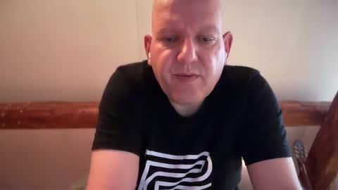 Snapshot of tritonspace chatting on October 8, 3:31 pm Triton online show from October 8, 3:31 pm