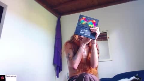 Snapshot of trix_fiore_oficial chatting on January 16, 9:19 pm Trix online show from January 16, 9:19 pm