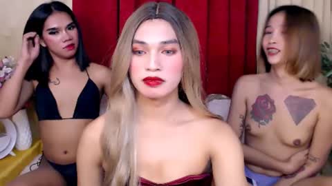 Snapshot of trixie_lovesexxxx chatting on March 9, 9:03 pm trixie_lovesexxxx online show from March 9, 9:03 pm