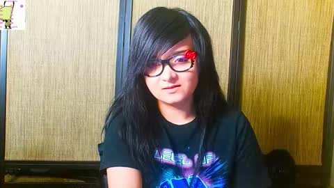 trixiedoescamcam online show from February 10, 1:21 am