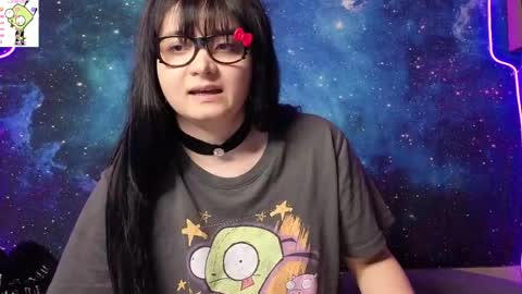 trixiedoescamcam online show from April 21, 1:42 am