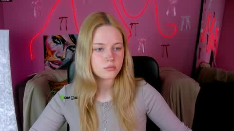 Trixy online show from April 3, 12:36 pm