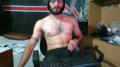 Andrew online show from December 10, 1:33 pm