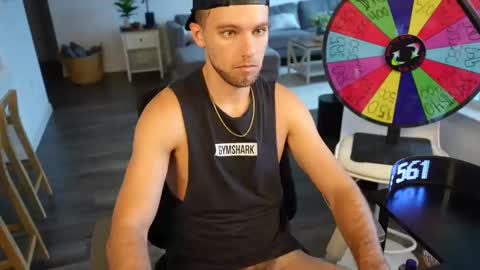 Snapshot of troy_greenxo chatting on October 7, 9:34 pm Troy Green online show from October 7, 9:34 pm