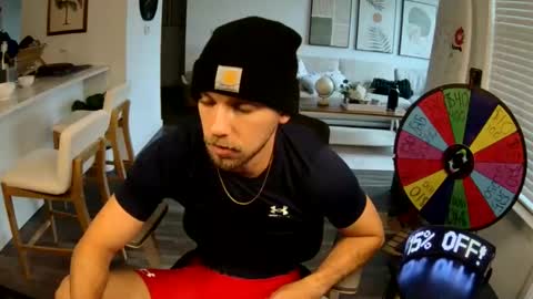 Snapshot of troy_greenxo chatting on March 28, 9:25 pm Troy Green online show from March 28, 9:25 pm