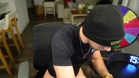 Snapshot of troy_greenxo chatting on April 2, 3:15 am Troy Green online show from April 2, 3:15 am