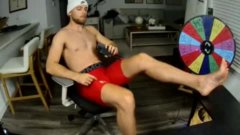 Snapshot of troy_greenxo chatting on June 5, 7:25 am Troy Green online show from June 5, 7:25 am