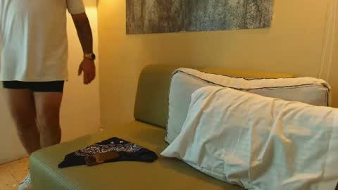 Troy online show from April 22, 3:53 am