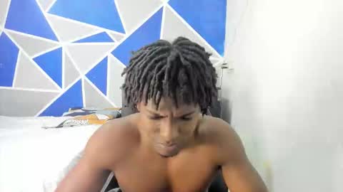 troy_stonee online show from February 11, 3:39 pm