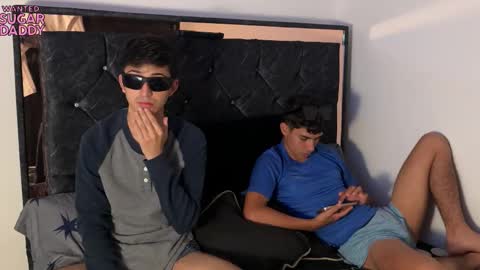 Snapshot of troye_lex chatting on September 16, 11:28 pm troye_lex online show from September 16, 11:28 pm