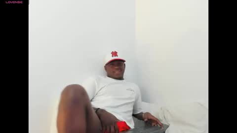 Troy Khalil online show from November 6, 10:32 pm