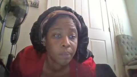 trublu2018 online show from November 16, 8:58 pm