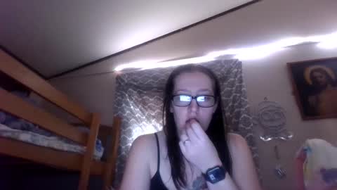 TruckersWifeToBe online show from January 17, 8:22 pm