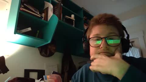Snapshot of true_manofworth chatting on December 8, 8:25 pm HandicappedLaugher online show from December 8, 8:25 pm