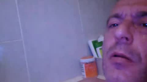 Snapshot of truelength chatting on September 9, 11:04 pm True Length online show from September 9, 11:04 pm