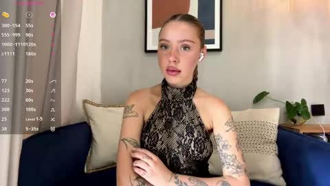 Mia online show from April 11, 5:12 am