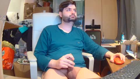 Trustmelove online show from February 6, 7:13 am