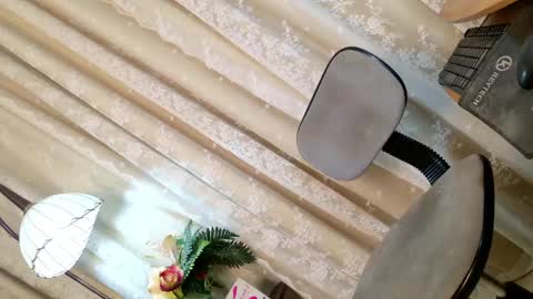 Chloe online show from April 19, 5:07 am