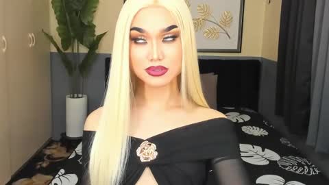 Saskia online show from December 22, 10:06 am