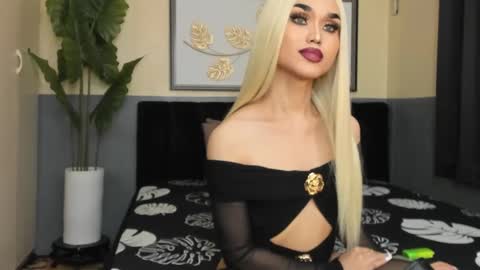 Saskia online show from December 29, 9:28 am