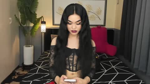 Saskia online show from January 27, 11:00 am