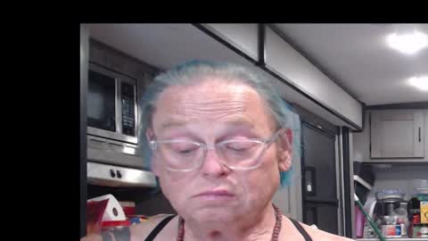 Evangeline online show from November 12, 8:26 am