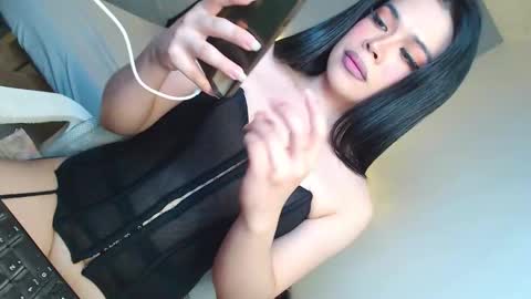 Snapshot of ts_miya chatting on January 9, 8:39 am sweet miya online show from January 9, 8:39 am