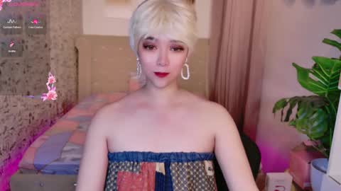 ts_yoshi_ online show from February 14, 1:02 am