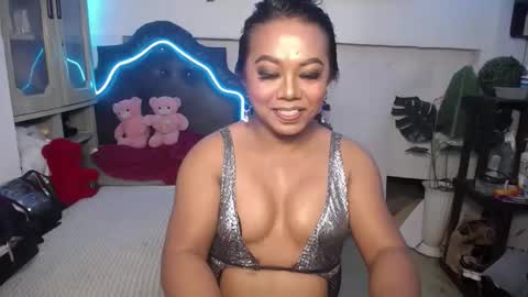 Snapshot of tsamandaxxx chatting on December 4, 5:22 pm tsamandaxxx online show from December 4, 5:22 pm