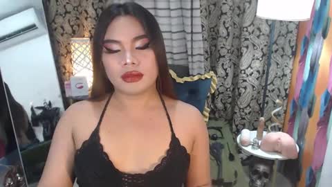 Snapshot of tsbrianabankhugecock chatting on December 5, 11:16 am brianna online show from December 5, 11:16 am