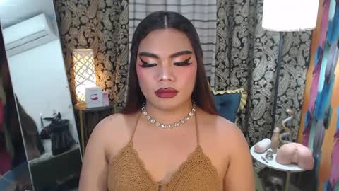 Snapshot of tsbrianabankhugecock chatting on December 13, 11:17 pm brianna online show from December 13, 11:17 pm