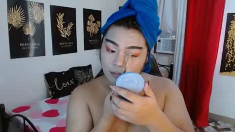 Snapshot of tsbrianabankhugecock chatting on November 1, 6:59 am brianna online show from November 1, 6:59 am