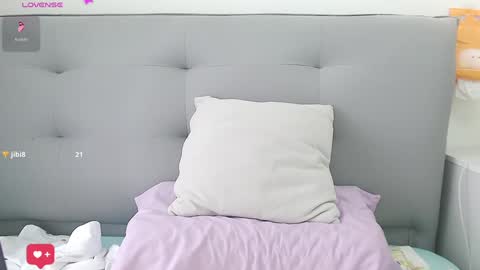 Anne Bebe online show from January 5, 4:36 am