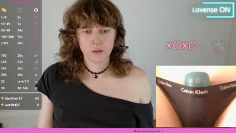 Ellie Ryder online show from April 25, 1:41 am
