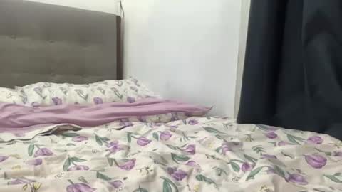 Snapshot of tshotcumming chatting on January 9, 5:54 pm Maria Fox online show from January 9, 5:54 pm